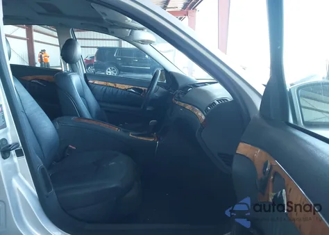 2005 Mercedes-Benz E 500 from USA, damaged, VIN WDBUF70J25A692442